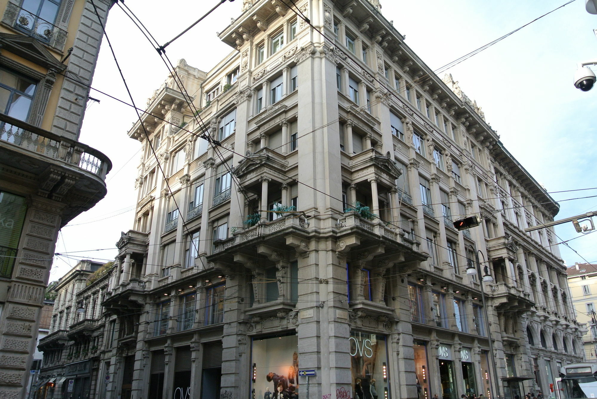 Duomo Inn Milano Exteriör bild